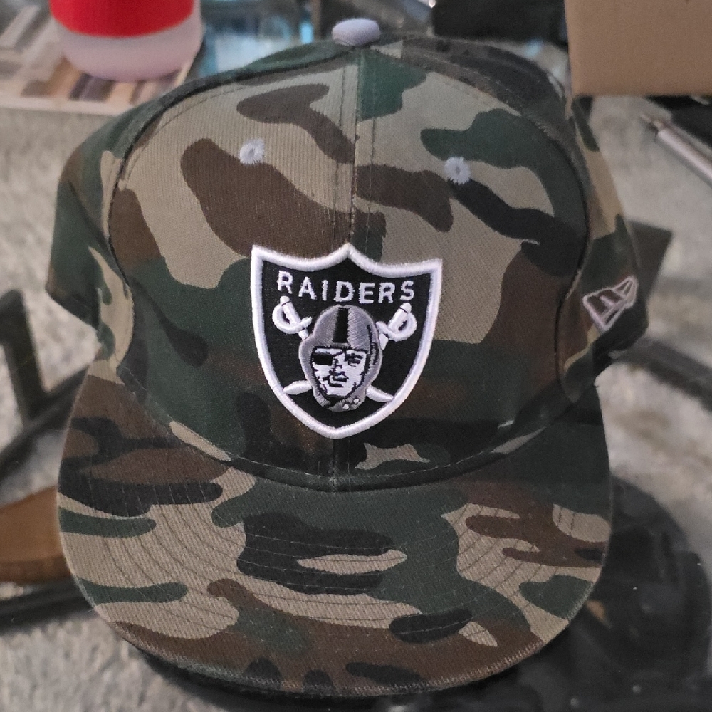 New Era Camouflage Raiders Cap 7 3/8 (734)